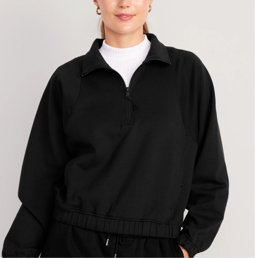 Old Navy Dynamic Fleece Oversized Crop Half Zip Black Athleisure Gym 2023-Medium